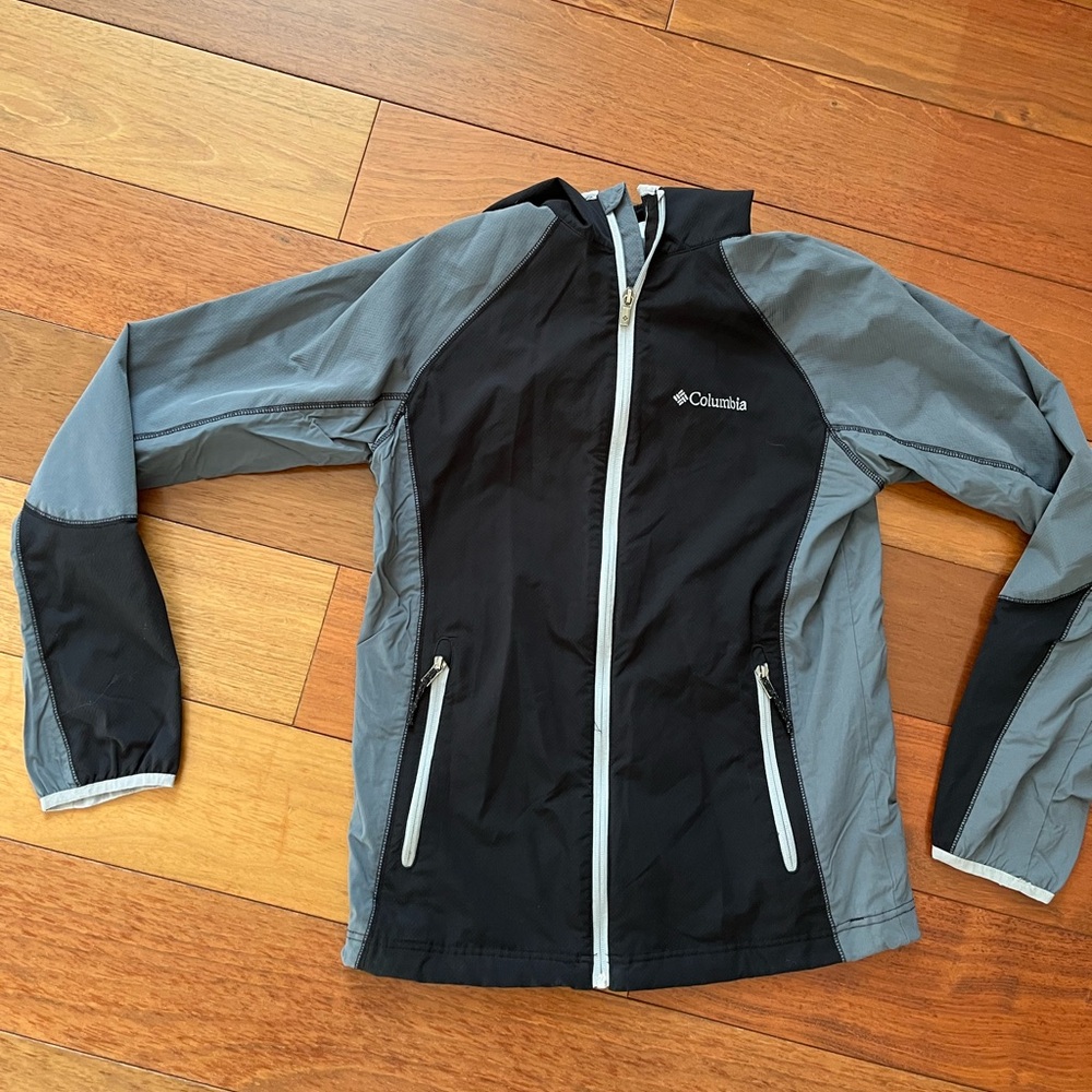 Men’s Full Zip Hooded Windbreaker